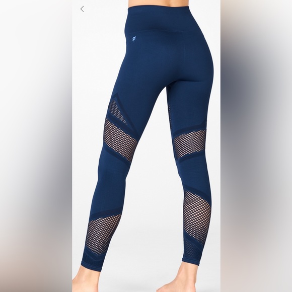 Fabletics Mosaic High-Waisted - Picture 4 of 6